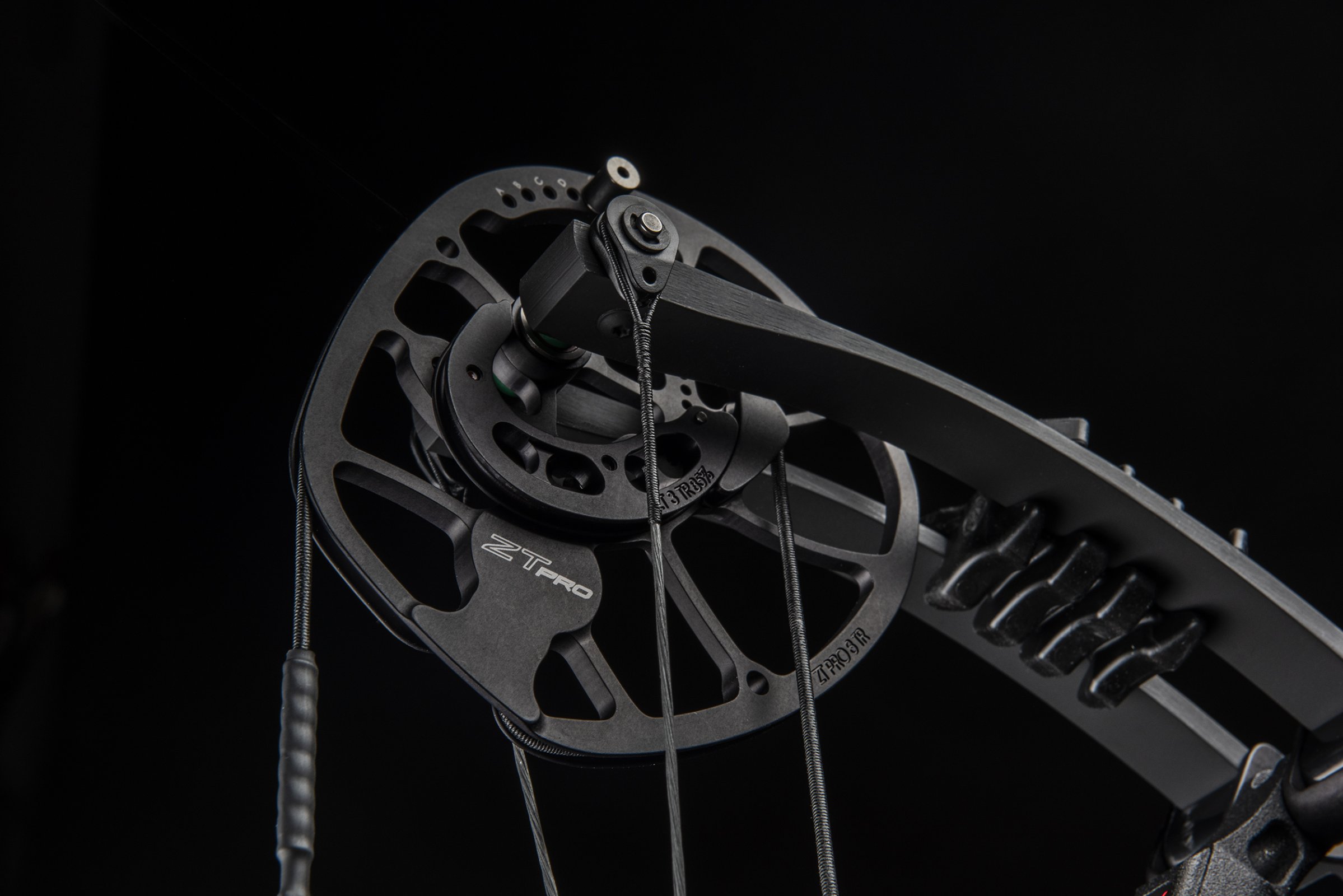 Corde D'arc Hoyt Pro Force #2 Personnalisée 60X - 57,5" Par 60", Neuve USA